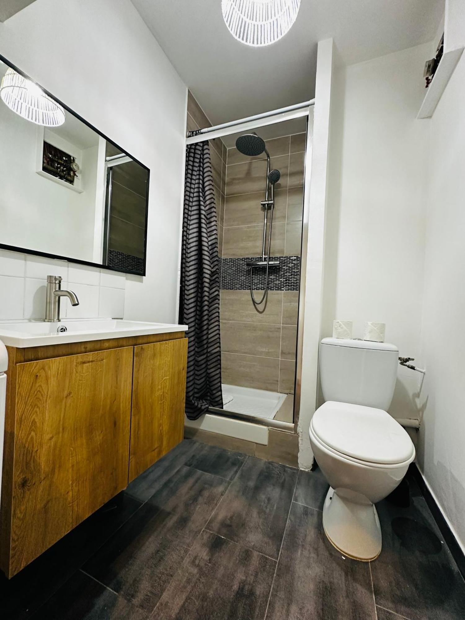 Btobed - Location Professionnelle - 2 Studios Confort - Proche Parc Des Expos Et Stade De France เลอบูร์เช ภายนอก รูปภาพ